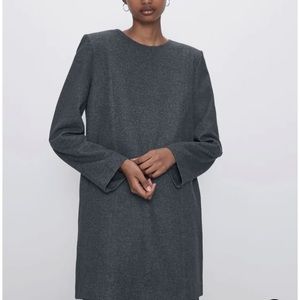 𝗡𝗪𝗧 𝗭𝗮𝗿𝗮 • Dress with Shoulder Pads